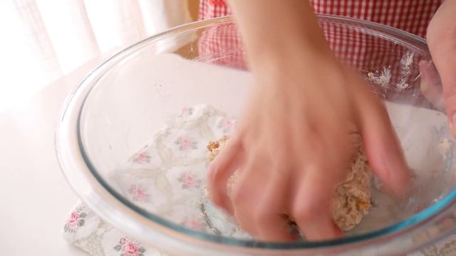 노버터 통밀 스콘 No butter Whole wheat Scones(호두, 커피 초코/walnuts, coffee chocolate) ::비건레시피 가능 | Kkuume 꾸움 смотреть онлайн