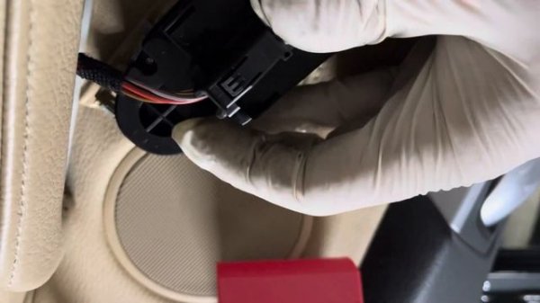 BMW X5 E70 Front door panel removal - DIY