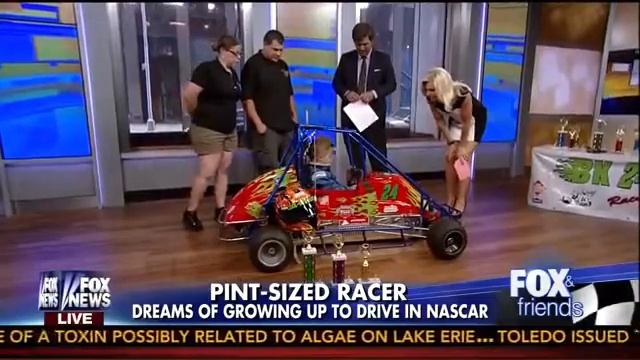 Anna Kooiman Short Dress Bending Over Booty 8 3 14 смотреть онлайн