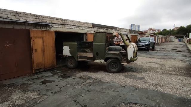 УАЗ-452 Ранний. Отправляем на новое место. смотреть онлайн