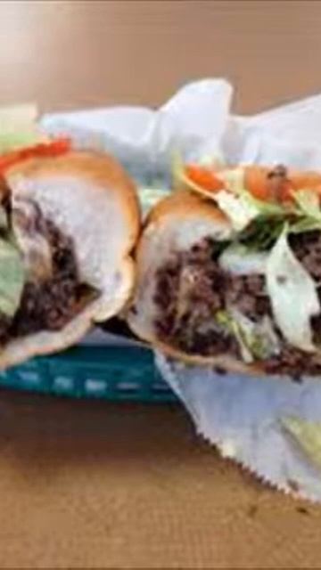 45 years ago this was the best cheesesteak in Philadelphia area!! смотреть онлайн