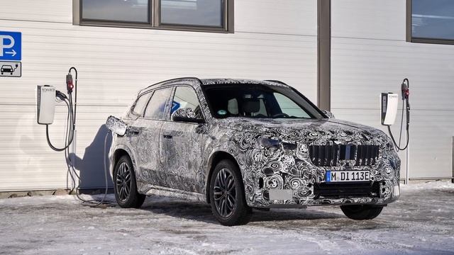 2023 BMW iX1 | Fully Electrically Powered | Winter Testing смотреть онлайн
