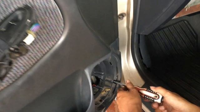 ถอดแผงประตู Honda Civic ตาโต ปี 1996 - 2000 смотреть онлайн