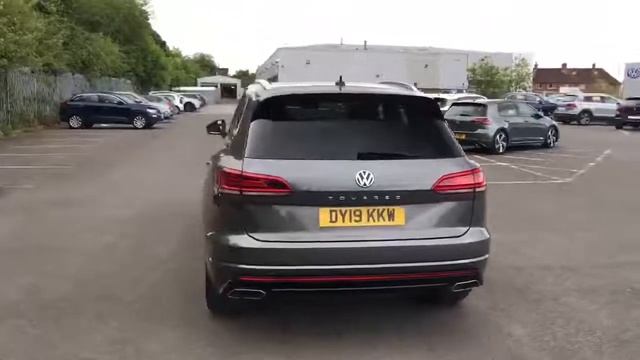 Volkswagen, TOUAREG DIESEL ESTATE, 3.0 V6 TDI 4Motion R Line Tech 5dr Tip Auto смотреть онлайн