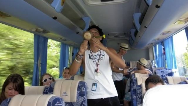 Viaje a Cuba y Sevilla con Ron Legendario, fotos en el omnibús. смотреть онлайн