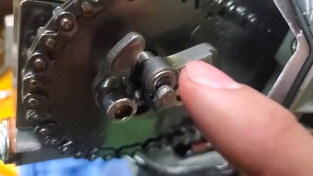 Quick look at a Zongshen 190cc pit bike engine and fixes смотреть онлайн
