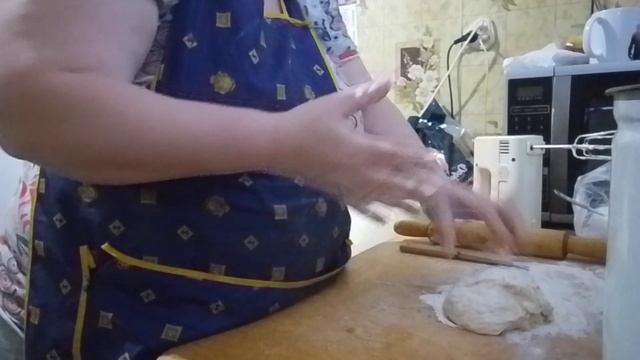 Пицца с копченой курицей и соусом тири яки. Зажарила гуся, да накрыла стол! смотреть онлайн