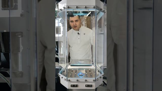 Новая рабочая модель — Фрост Аквариум смотреть онлайн