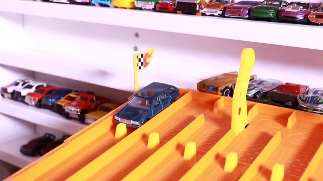 TOP SPEED TESTING HOT WHEELS - Porsche 917 LH Big Rig Indy Oval Mercedes VW T2 Pick Up смотреть онлайн