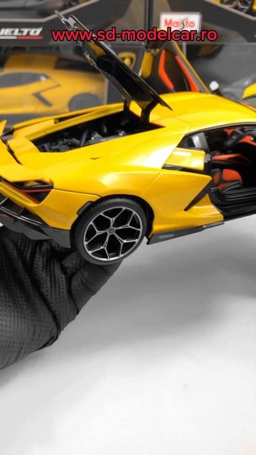 Lamborghini Revuelto (2023) 1:18 Maisto disponibila pe www.sd-modelcar.ro смотреть онлайн