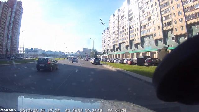 Навигатор Garmin NuviCam LMT съемка днем