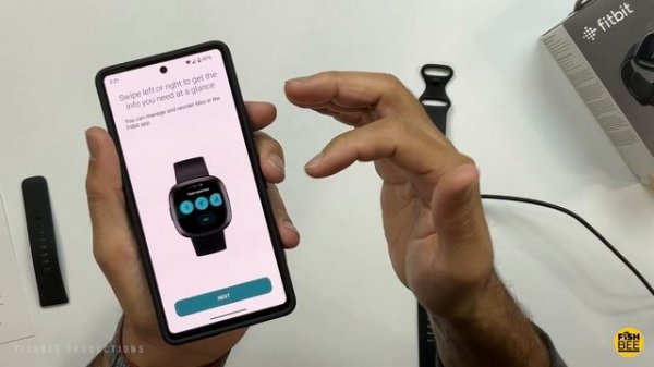 Fitbit Versa 4 - Unboxing, Setup & First Review!