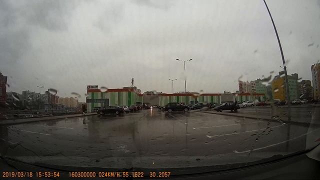 Поездка по Витебску 18 марта,дождь. смотреть онлайн