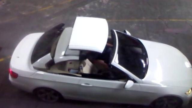 BMW Cabrio 2009 LA ESCUDERIA смотреть онлайн