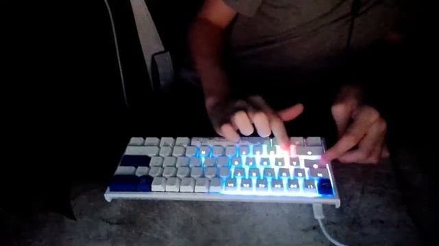 Ducky one 2 mini keybaord color modes смотреть онлайн