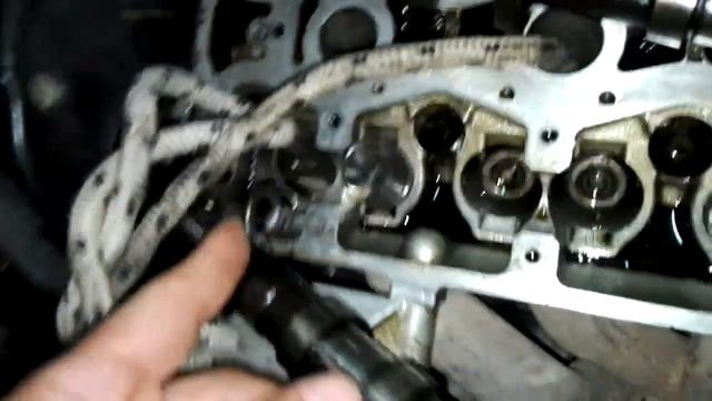 Cambio de retenes de válvulas Rover Mg serie 400 1.6 k series. смотреть онлайн