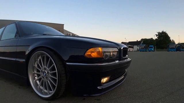 Bmw 730d e38 resprayed, wetsanded and buffed. смотреть онлайн