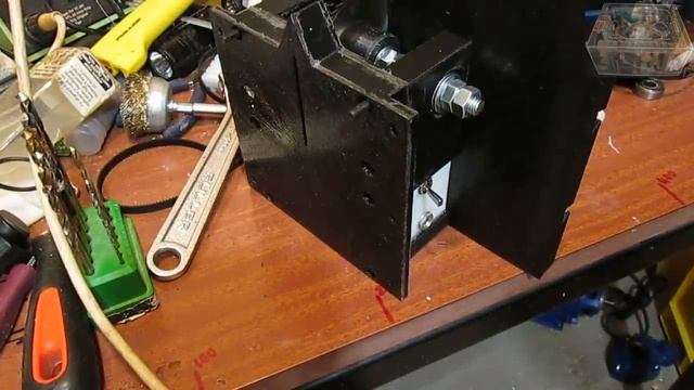3D printed Mini Table Saw смотреть онлайн