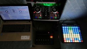 Numark Party Mix and LaunchPad MK2 using Virtual DJ 8 Test Mix