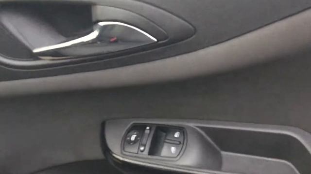 Tour of Vauxhall Corsa Energy смотреть онлайн