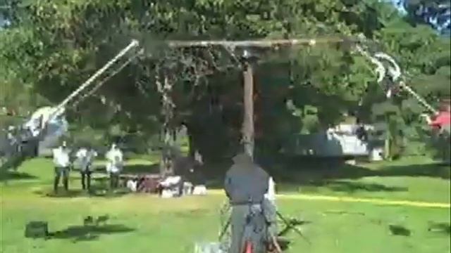 Jet-Powered Merry-Go-Round at Gadgetoff '09 | PopMech смотреть онлайн