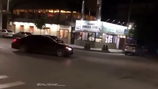 BMW M5 e60 drift ( Music ) смотреть онлайн