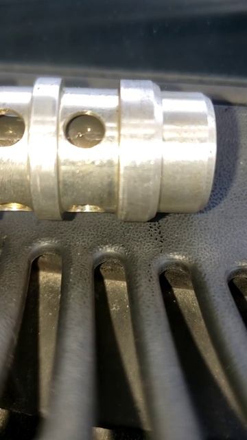 Audi a4 b7 Cam adjuster Solenoid test смотреть онлайн