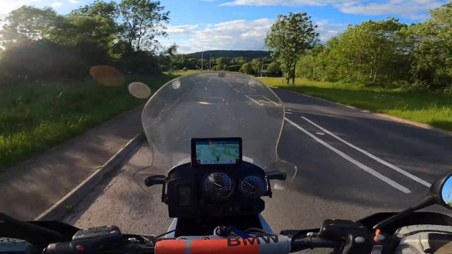 My New Bike Looks Like Roger Moore (Vlog) | BMW R1150GS Adventure смотреть онлайн