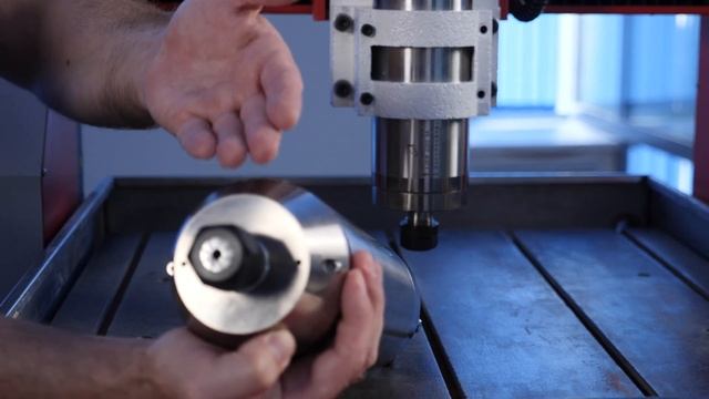 Для ЧПУ Различие конусного и обычного шпинделя для фрезерного станка смотреть онлайн