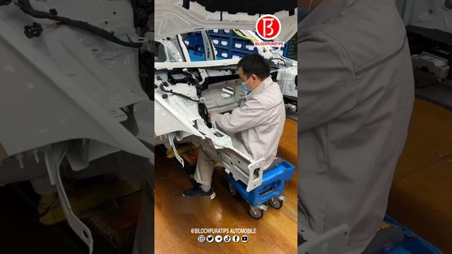 The first episode of assembly process of Volkswagen Sagitar in automobile manufacturing! part 4 смотреть онлайн