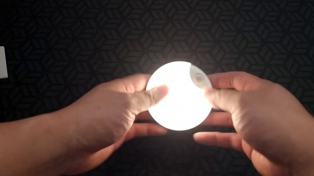 Smart Motion Sensor Night Light смотреть онлайн