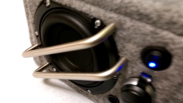 DIY mini portable Bluetooth Boombox смотреть онлайн
