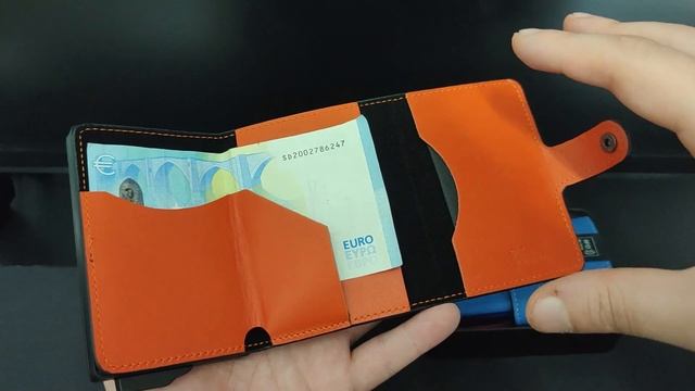Portafoglio Smart Slim Italia | Artigianato Italiano e tanta qualità смотреть онлайн