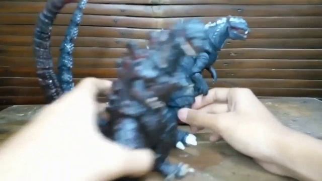 CUSTOM BANDAI GODZILLA ULTIMA