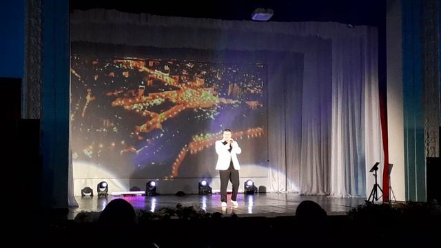 По воле ветра.