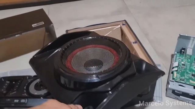 Mini System LG Cj-44 Aberto Para Limpeza смотреть онлайн