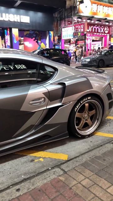 Gorgeous Porsche Cayman смотреть онлайн