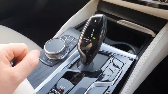 HK70FHU - 2020 BMW 5 Series 520d M Sport Saloon 59,900 смотреть онлайн