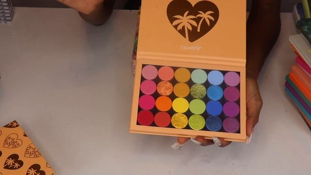 2022 Makeup Collection Declutter: Eyeshadow Palette Edition || IAmDeirdreJoAnn смотреть онлайн