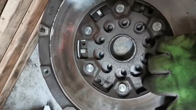 Zweimassenschwungrad Y20dth смотреть онлайн