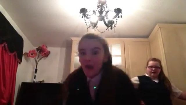 Tegan and Millie and Charlie xx смотреть онлайн