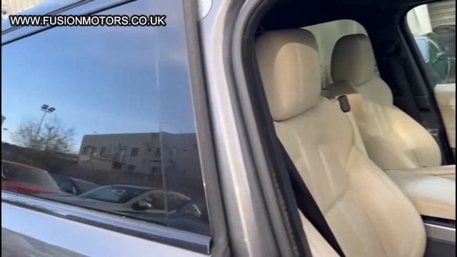 Land Rover Range Rover Sport 3.0 SD V6 HSE Auto 4WD смотреть онлайн