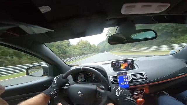 Megane 3 RS Nürburgring en TF 26/09/2021 смотреть онлайн