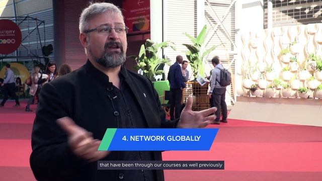5 Reasons to Study Smart City Management I Chris Dymond смотреть онлайн