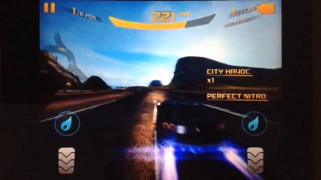 Asphalt 8 - The Sunday Heat | Ferrari GTC4Lusso | 01:50:418 смотреть онлайн