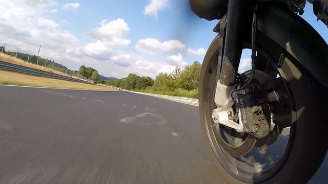 BMW R1200GSA on Nurburgring Nordschleife смотреть онлайн