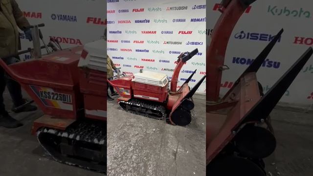 снегоуборщик KOMATSU KSS22SDII