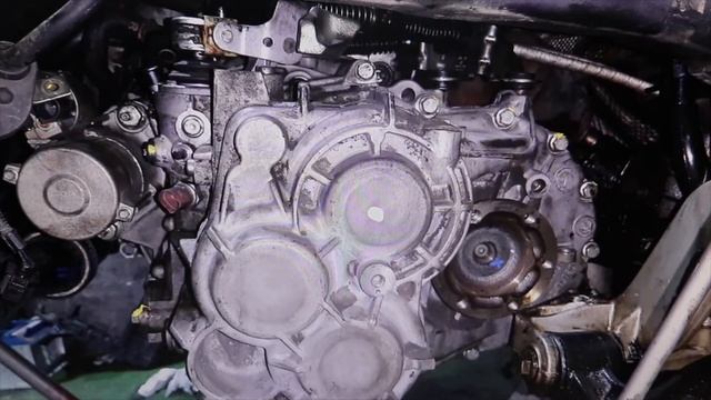 Boîte de vitesses CASSÉE lors de la mise sous tension du moteur, Volkswagen touran 2.0tdi 140CV BKD смотреть онлайн