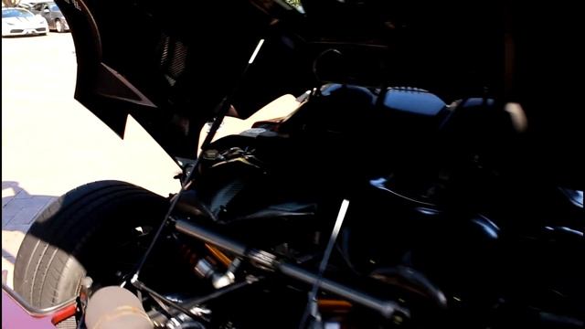 Koenigsegg's World Record Agera RS - Meeting the Test Driver!! смотреть онлайн