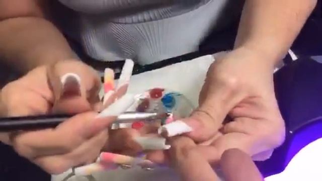 3-D Cupcake Nail Art with Cuccio Colour Veneer Design Powder and Gel-Polish (Periscope) смотреть онлайн